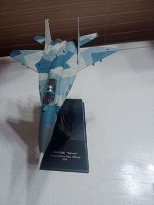 MIG-29 SMT Fulcrum Model Airplane Scale 1/100 New