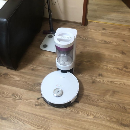 Eureka E10S Cleaning Robot used, wet and dry cleaning, self-cleaning