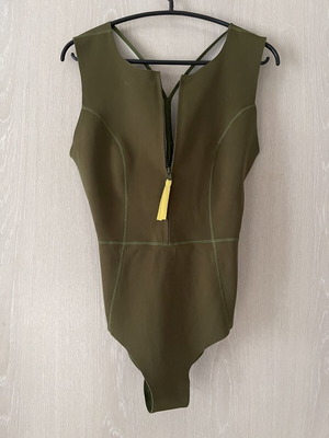 H&M One-Piece Swimsuit like new, size M, green