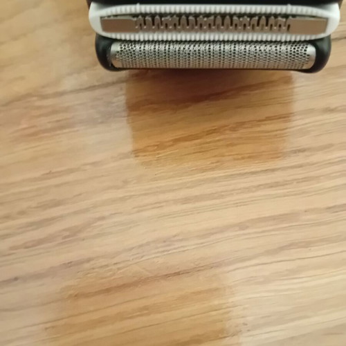 Braun S3 rechargeable electric shaver model 3010s, wet and dry