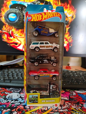 Hot Wheels HW Gassers 5-pack of new cars