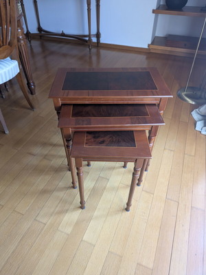 Set of three vintage nesting tables