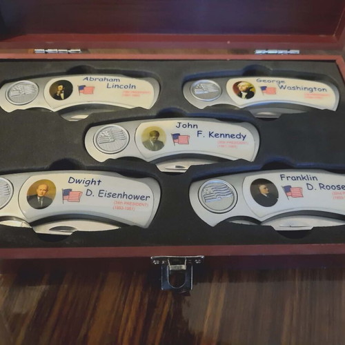 Collectible case with 5 knives tribute to US presidents like new
