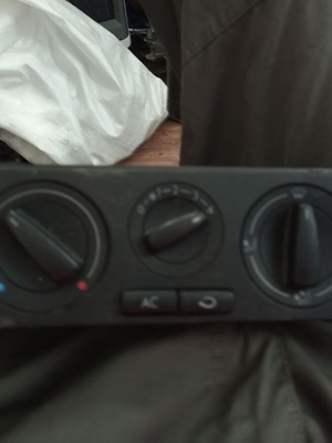 Πίνακας κλιματισμού για VW Bora, Golf, Polo, Lupo μεταχειρισμένος, 1J0820045F