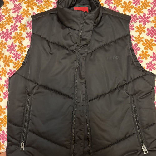 Hugo black men's puffer vest size M