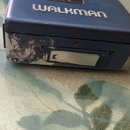 Sony TPS-L2 Stereo Cassette Player Walkman used, first generation collector