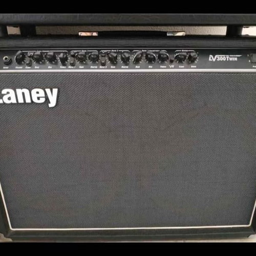 Laney Lv300Twin amplifier like new