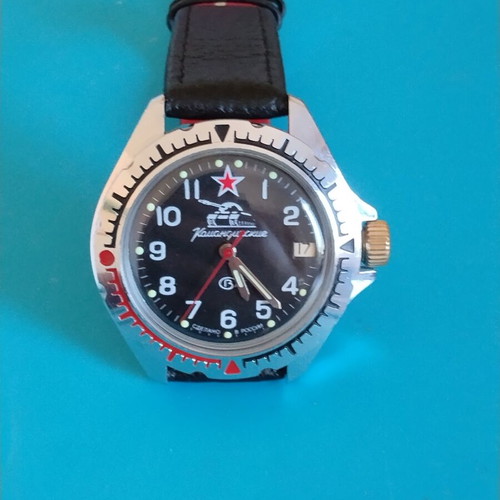 Boctok Komandirskie wristwatch like new, silver