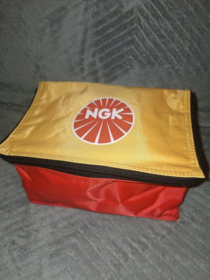 NGK συλλεκτικό τσαντάκι θερμός καινούργιο