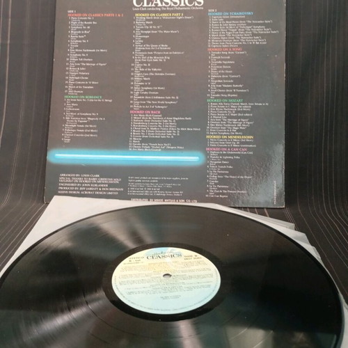 Hooked On Classics vinyl used, very good condition