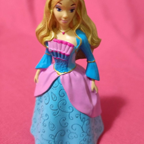 Barbie Rozella Princess of the Magic Island figure like new