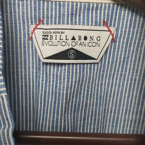 Billabong shirt size S like new, white and blue