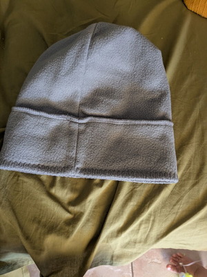 Gray knit cap used, size L