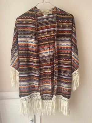Kimono boho style OneSize like new, multicolour with fringes