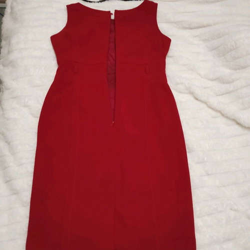 Red sleeveless georgette dress like new, size M