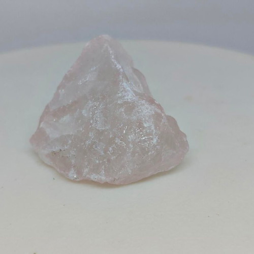Natural Raw Rose Quartz 32g like new