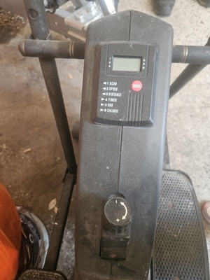 Elliptical machine like new