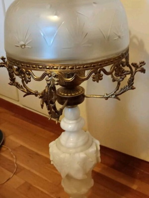 Vintage table lamps set of two, alabaster, brass and crystal