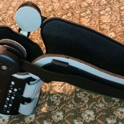 Jack PCL knee brace like new, left leg