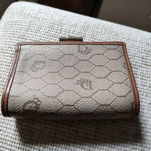 Christian Dior vintage beige honeycomb coin case wallet like new