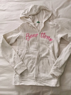 Benetton sweatshirt jacket for girl 13-14 years like new, white with pink print