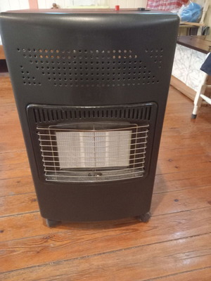 Gas heater like new, fully functional