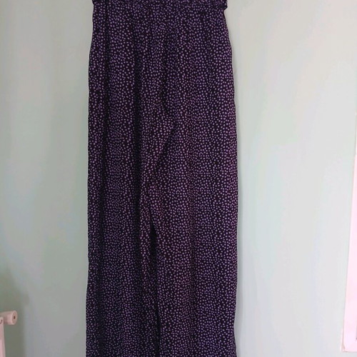 Funky Buddha summer pants size medium new, viscose lilac and black