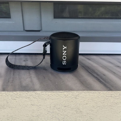 Sony SRS-XB13 wireless Bluetooth speaker like new, black