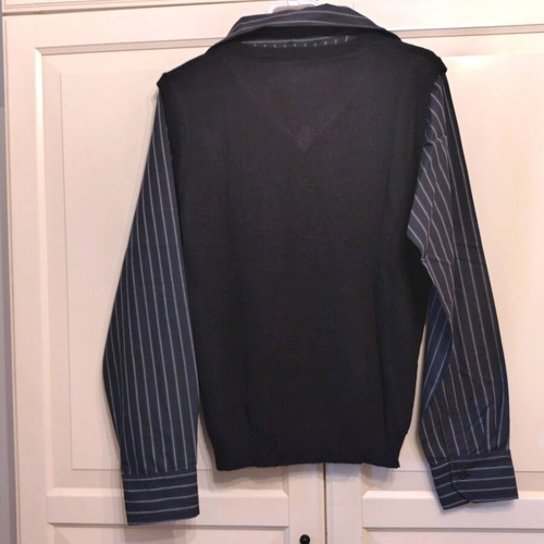 Thin black pullover like new, size M