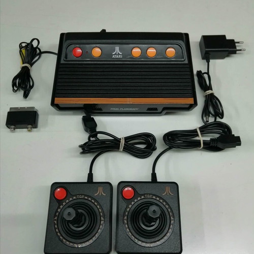 Atari Flashback 8 40th Anniversary Edition Classic Game console like new, 105 games