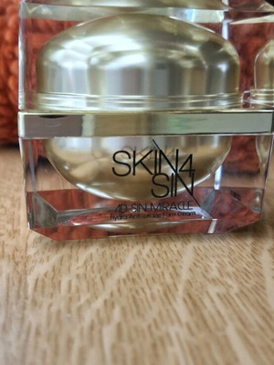 Skin4sin κρέμα προσώπου μεταχειρισμένη ενυδατική, συσφικτική και αντιρυτιδική