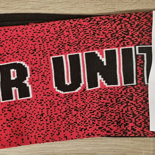 Manchester United official scarf new with tag