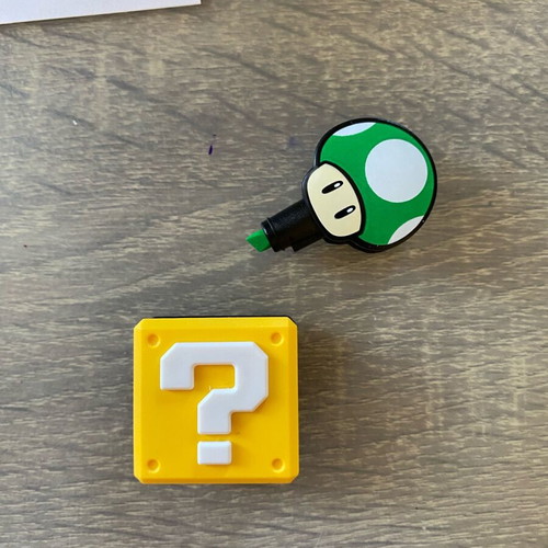 Super Mario kinder joy new green marker