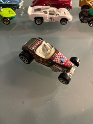 Αυτοκινητάκια Hot Wheels σαν καινούργια, πακέτο 7 τεμαχίων