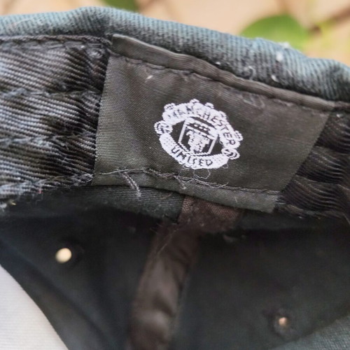Manchester United vintage jockey hat like new, one size black