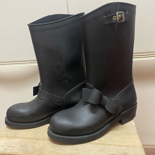 Women's black galoshes boots size 39 like new with signs of use