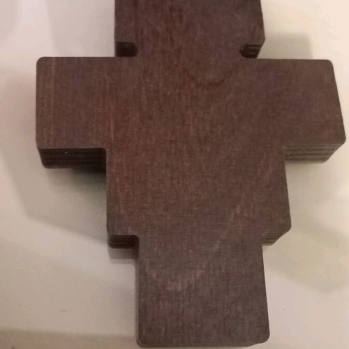 Wooden cross small, like new, 10x7 cm