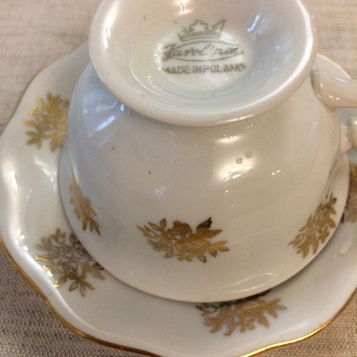 Karolina Porcelain Factory Coffee Cup circa 1954