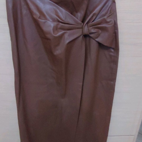 Zara brown leatherette skirt new, size S