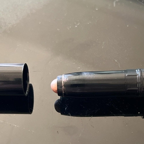 IT Cosmetics Superhero No Tug Shadow Stick like new