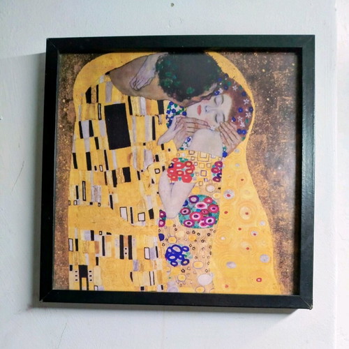 Set of 2 framed Klimt reproductions under glass like new