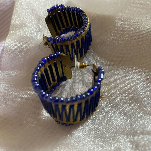Earrings with blue and brown beads