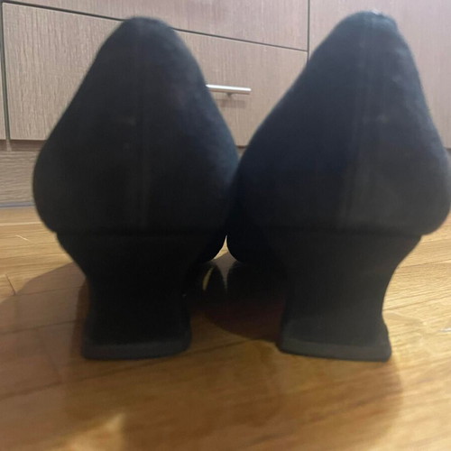 Vintage Russell & Bromley X Stuart Weitzman black suede pumps used, size 38