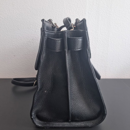 Guess shoulder handbag black used with detachable strap
