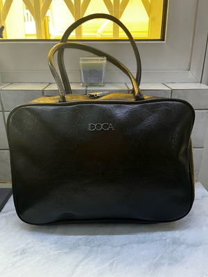 Doca shoulder bag black like new