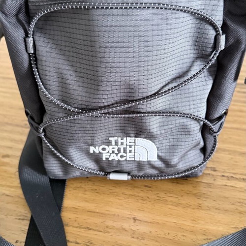 The North Face shoulder bag like new, black