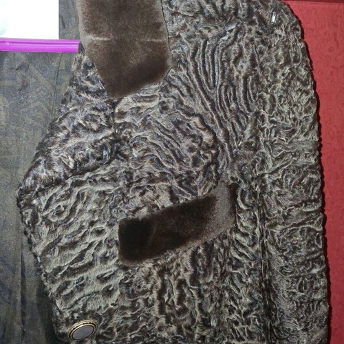 Marc Jacobs vintage fur like new, medium half coat brown