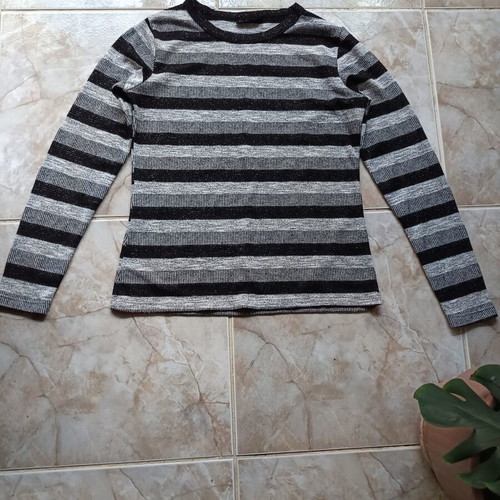 Janina thin pullover like new, size L, black and grey