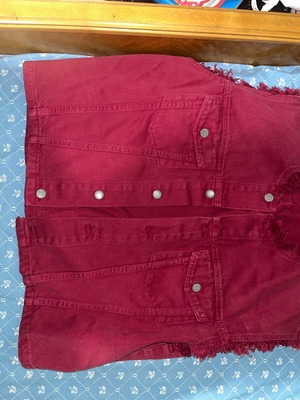 Red denim vest new, size L
