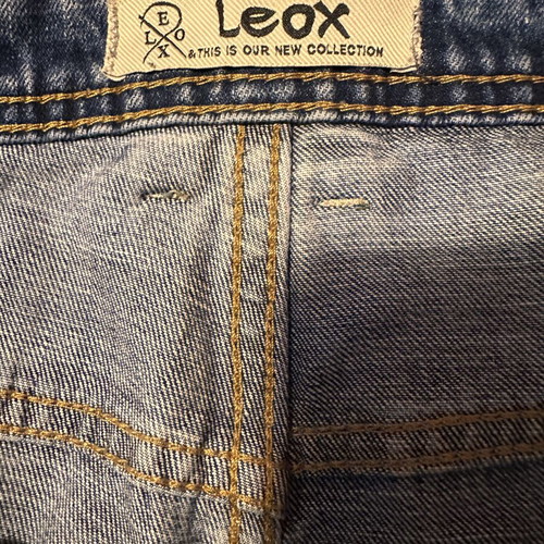 Leox Jeans Bermuda Shorts, distressed, size 40, blue